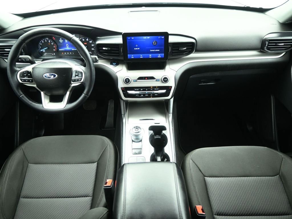 Certified 2023 Ford Explorer XLT image 20