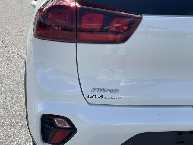 Used 2022 Kia Niro LXS image 14
