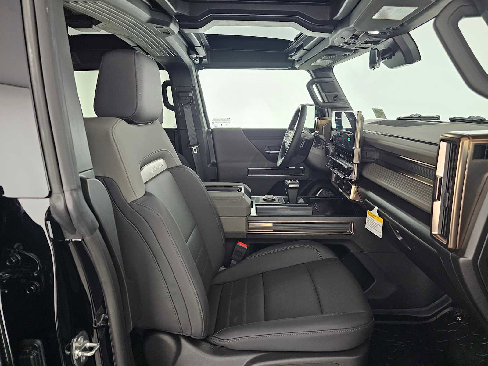 Used 2025 GMC Hummer EV 3X w/ Extreme Off-Road Package image 10