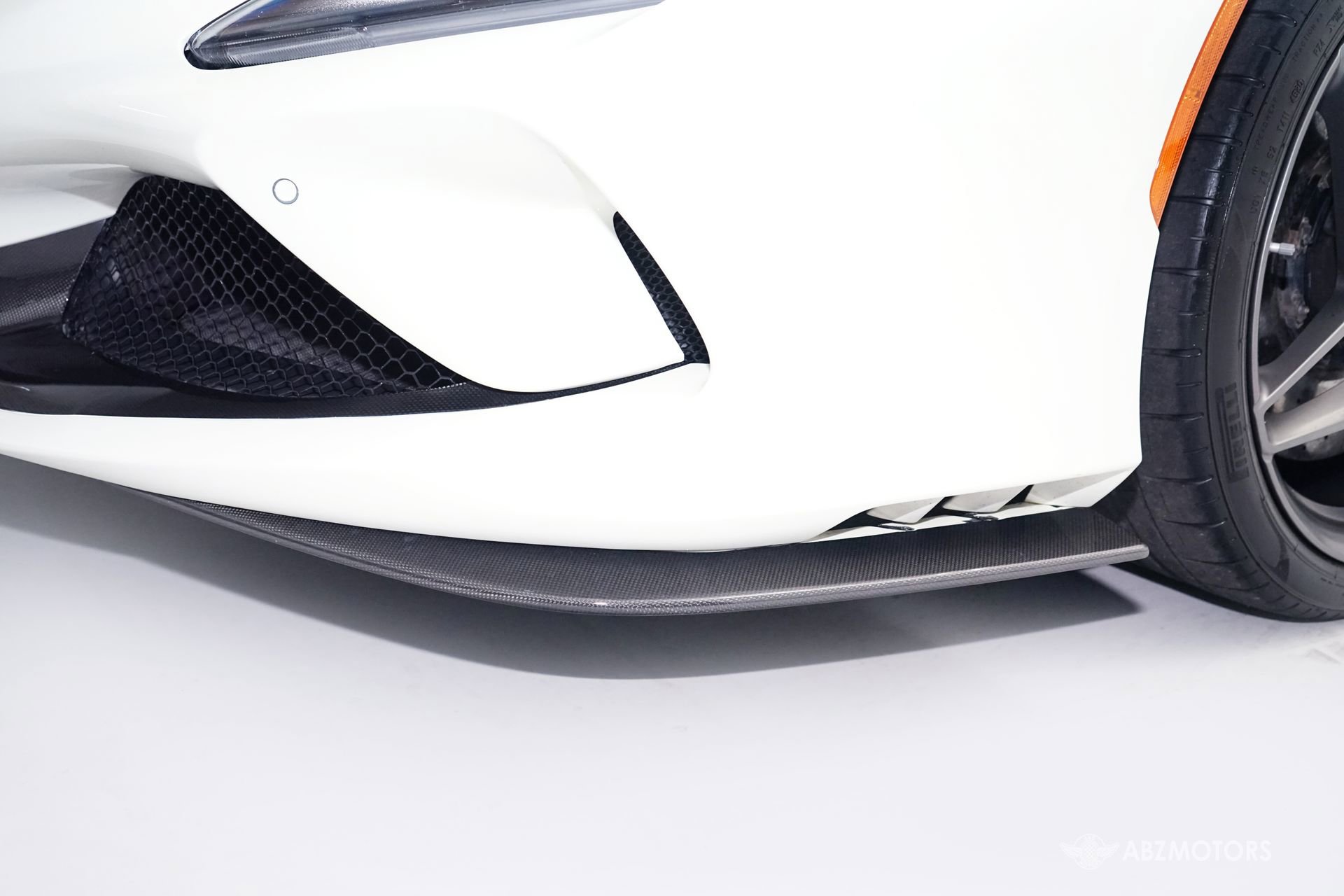 Used 2021 Ferrari F8 Tributo image 12