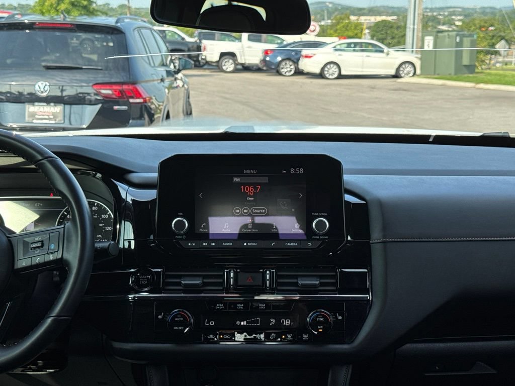 Used 2025 Nissan Pathfinder Rock Creek AWD/4WD image 19
