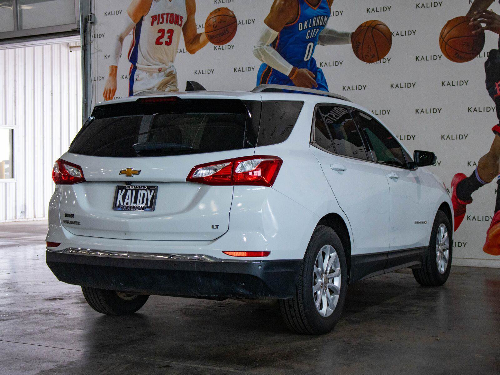 Used 2020 Chevrolet Equinox LT FWD image 26
