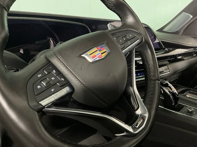 Used 2024 Cadillac Escalade V w/ LPO, ONYX Package AWD/4WD image 17