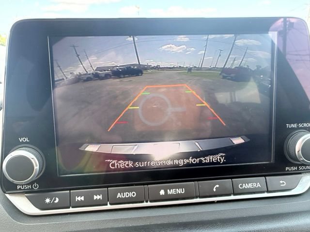 Used 2024 Nissan Rogue SV AWD/4WD image 17