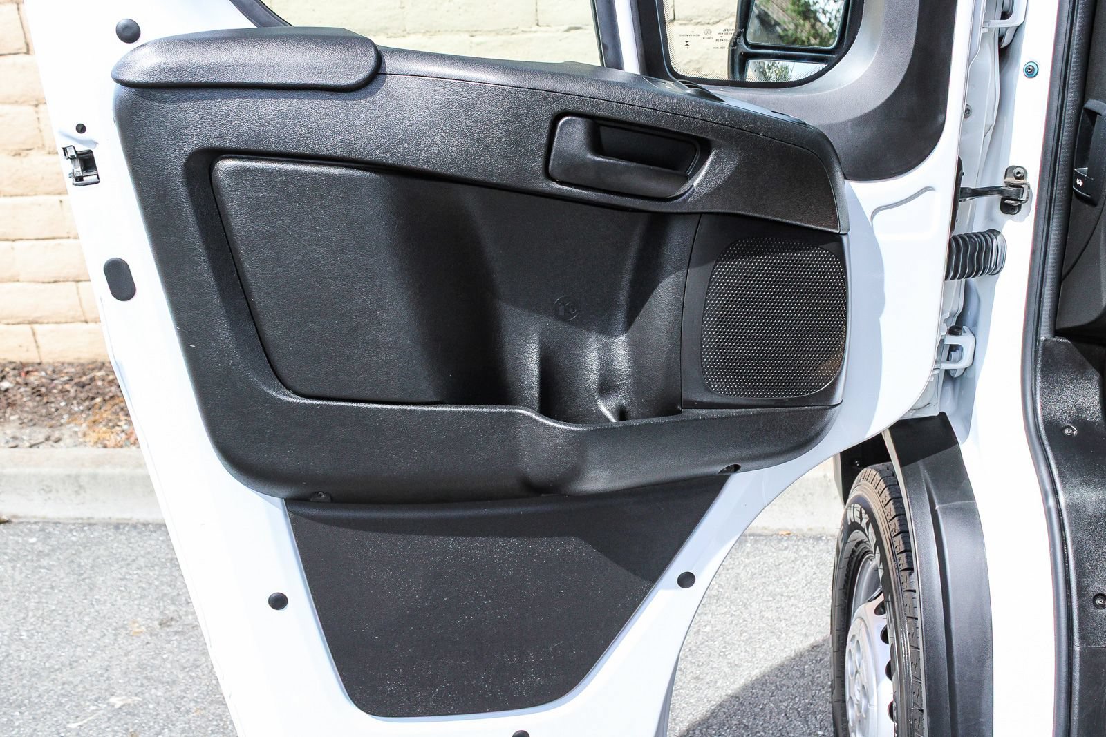 Used 2024 RAM ProMaster 2500 FWD image 21