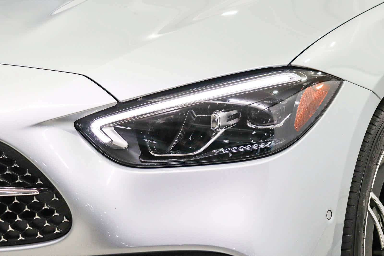 Used 2023 Mercedes-Benz C 300 Sedan image 12