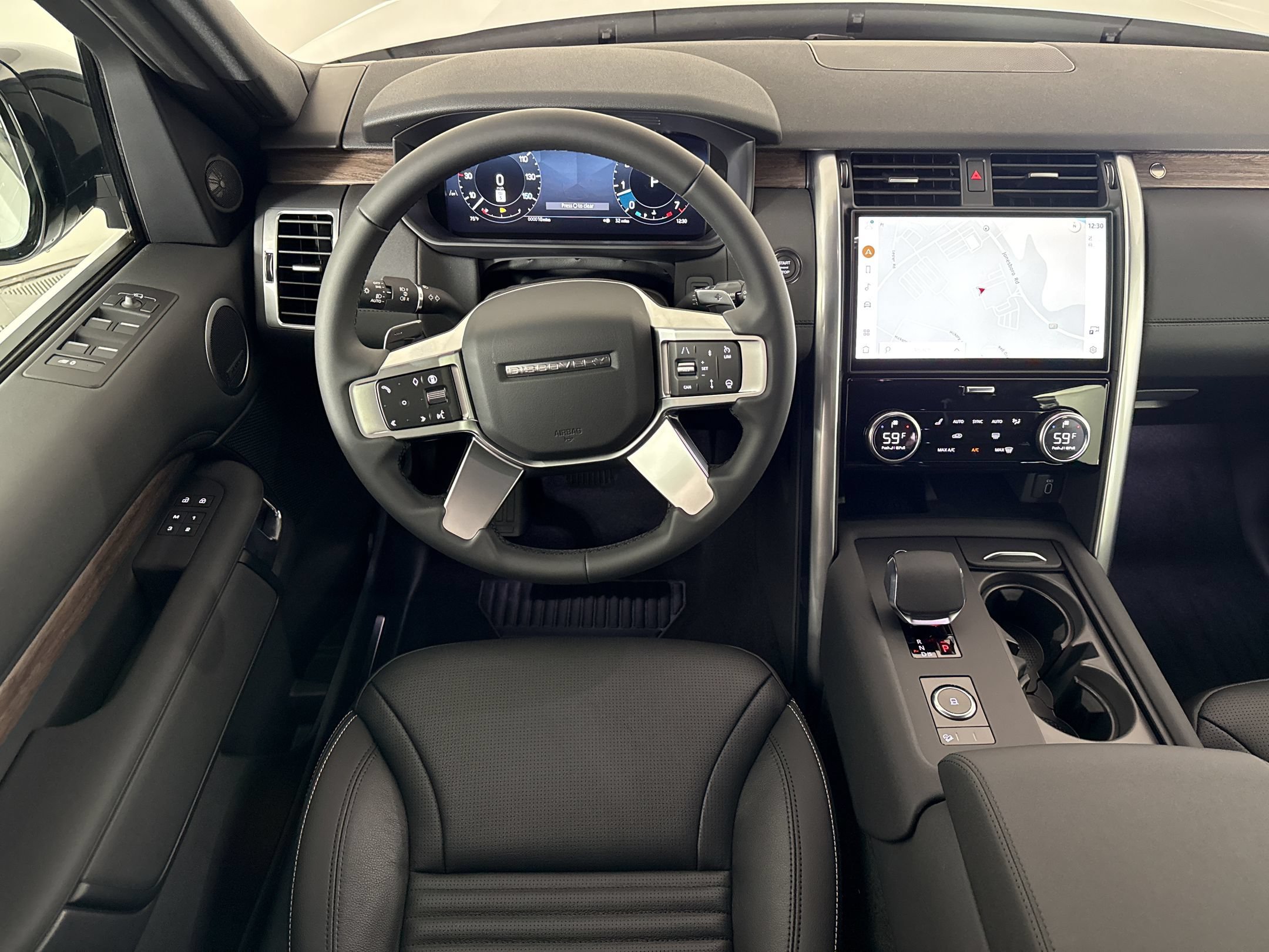 New 2026 Land Rover Discovery S AWD/4WD image 27