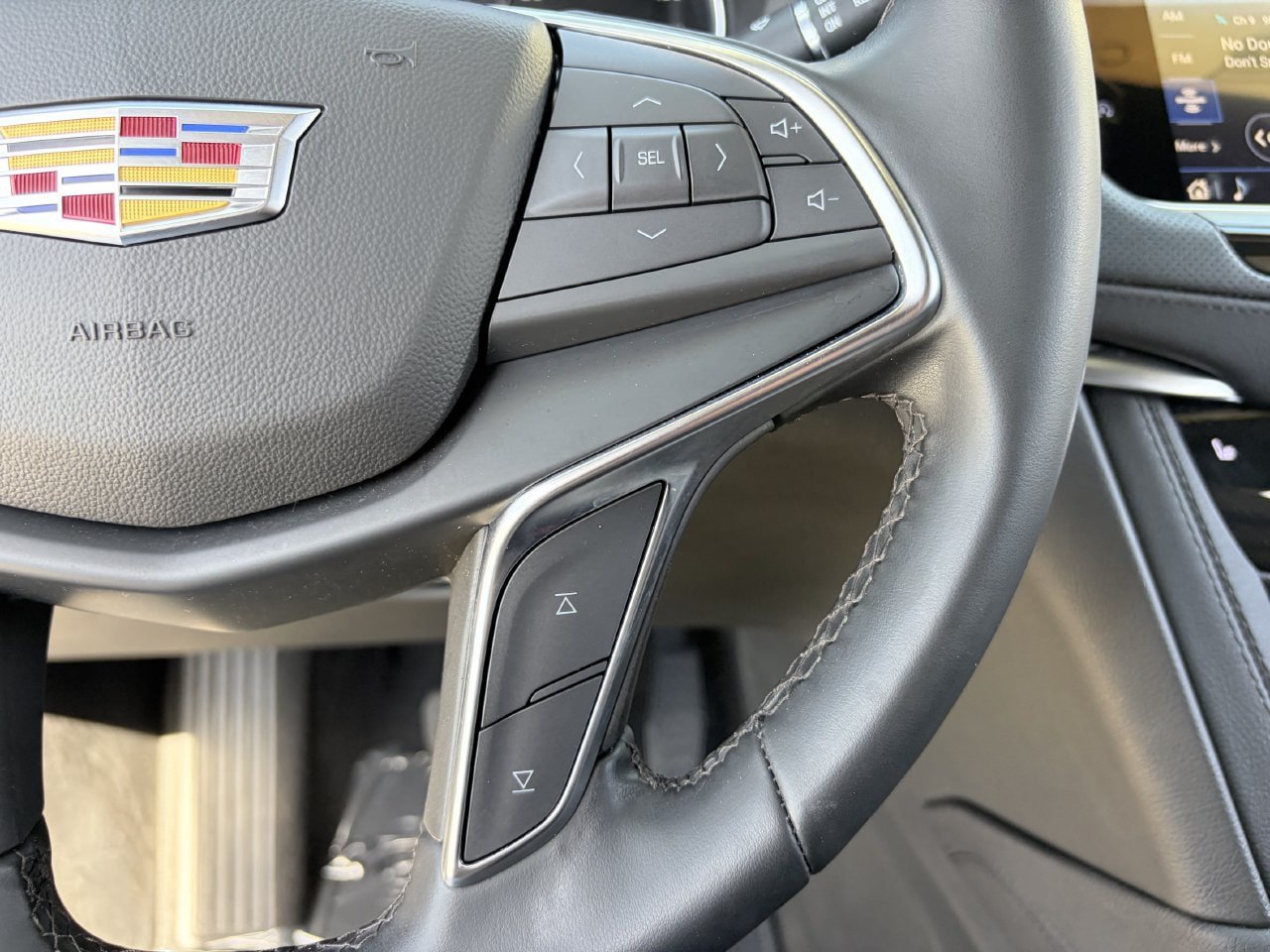 Certified 2024 Cadillac XT5 Luxury w/ LPO, Floor Liner Package FWD image 24