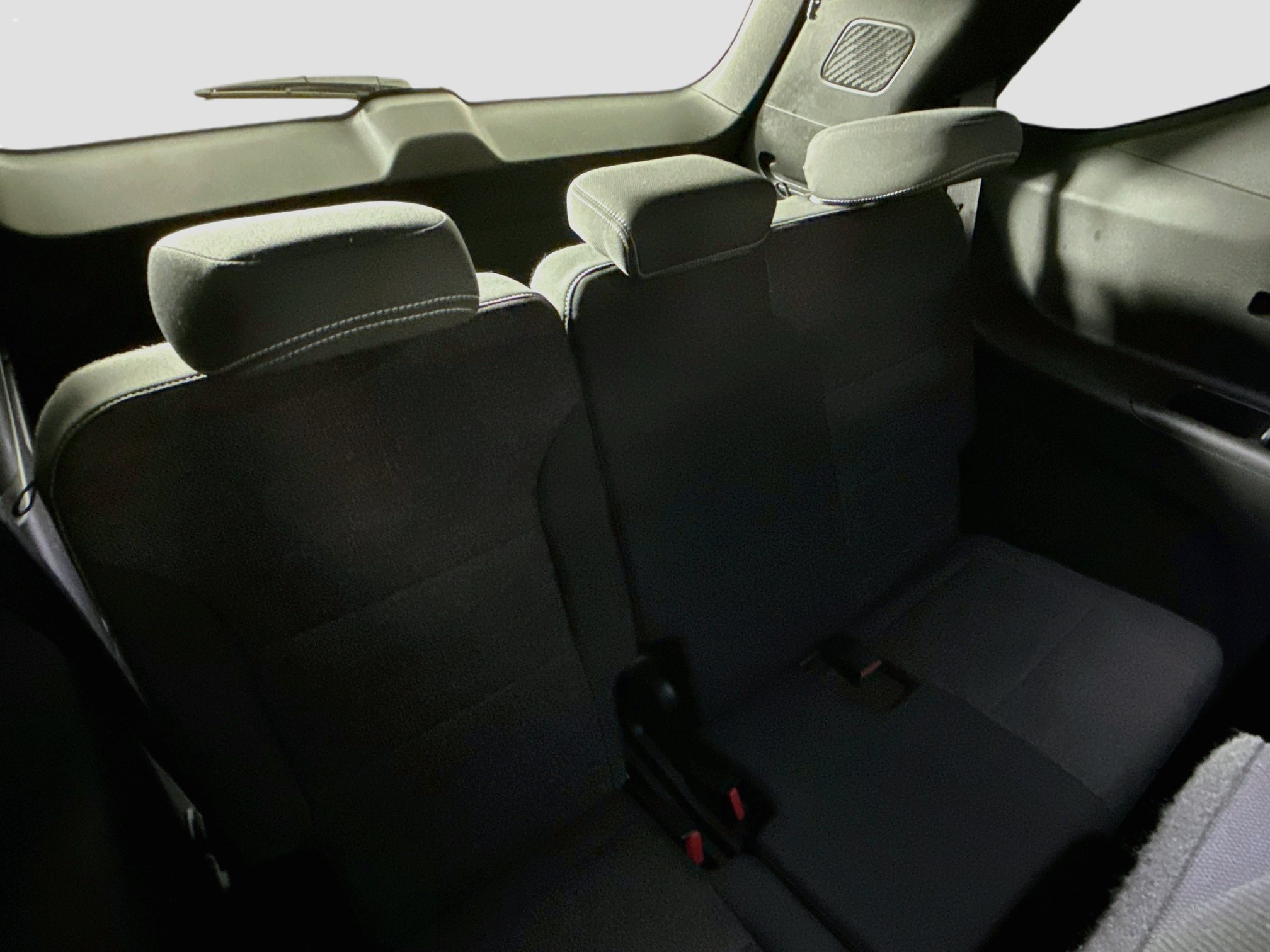 Used 2024 Chevrolet Traverse LS FWD image 29
