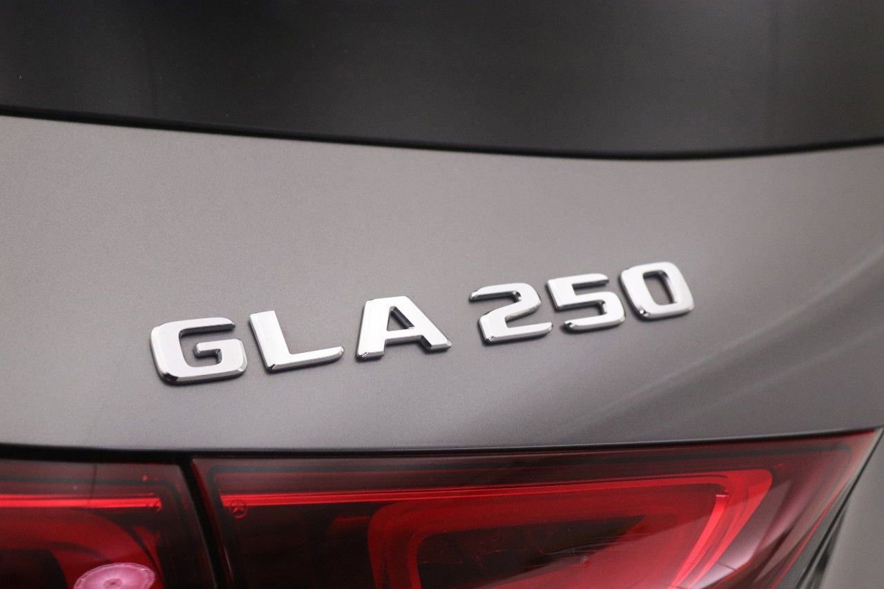 Certified 2023 Mercedes-Benz GLA 250 image 22