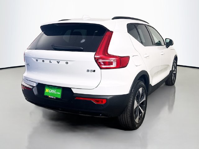 Used 2026 Volvo XC40 B5 Plus AWD/4WD image 10