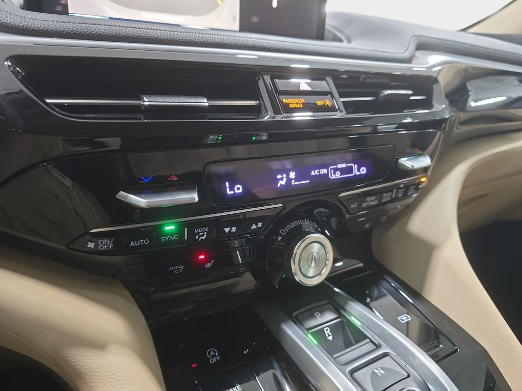 Used 2023 Acura MDX SH-AWD image 22