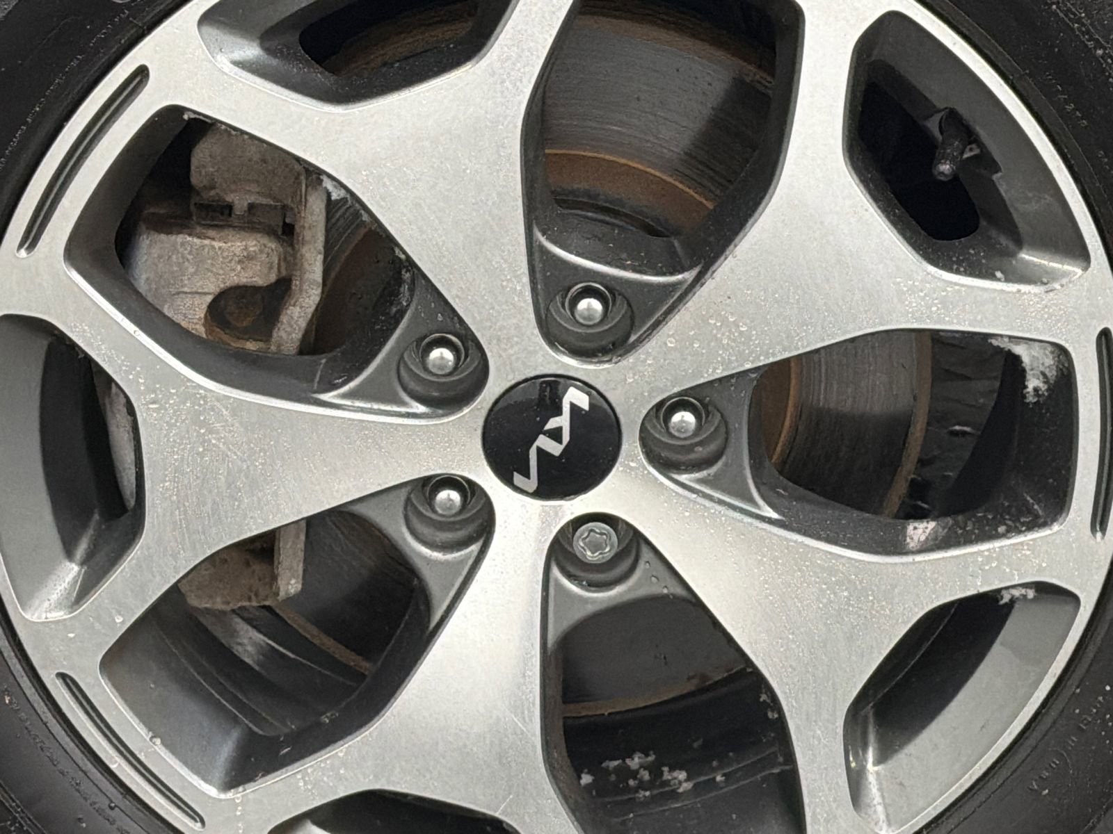 Used 2022 Kia Telluride EX image 4