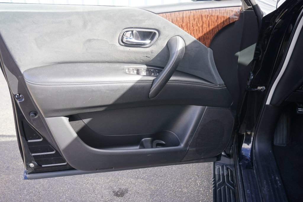 Used 2019 Nissan Armada SV w/ Driver Package AWD/4WD image 13