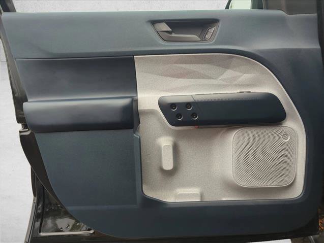 Used 2022 Ford Maverick XLT w/ Equipment Group 300A Standard image 9