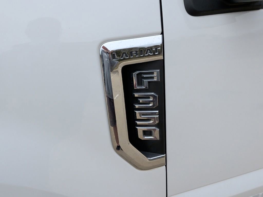 Used 2017 Ford F350 Lariat w/ Chrome Package image 42