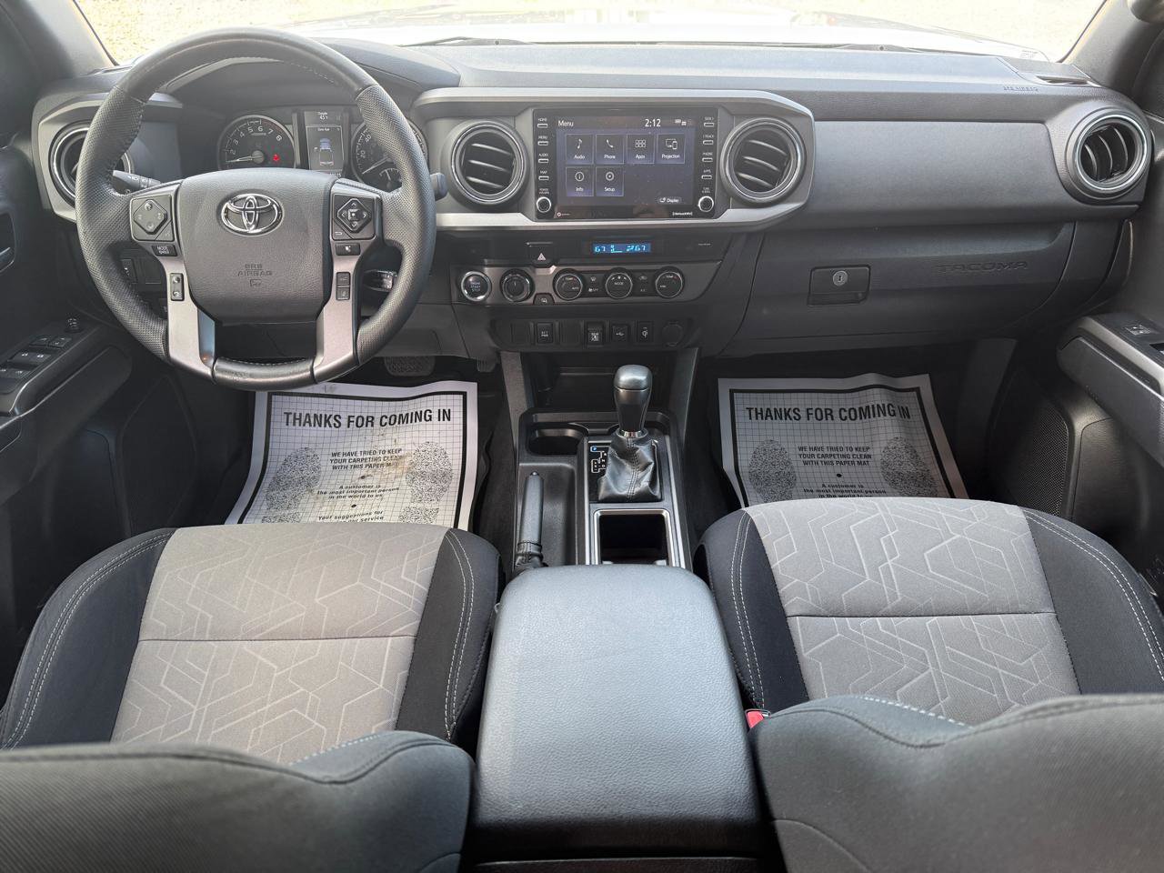 Used 2022 Toyota Tacoma TRD Off-Road AWD/4WD image 12
