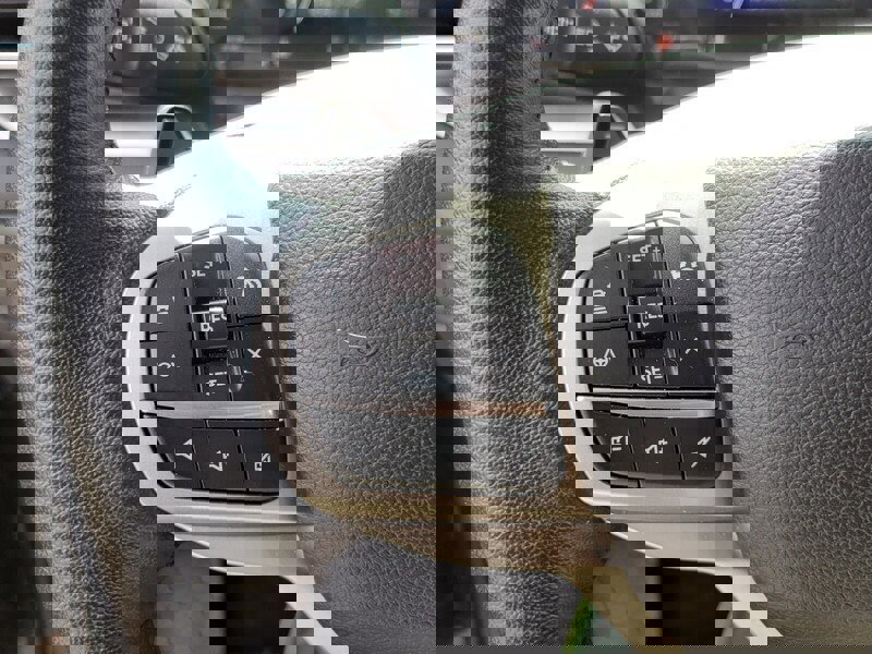 Used 2021 Ford Explorer XLT w/ Equipment Group 202A image 25