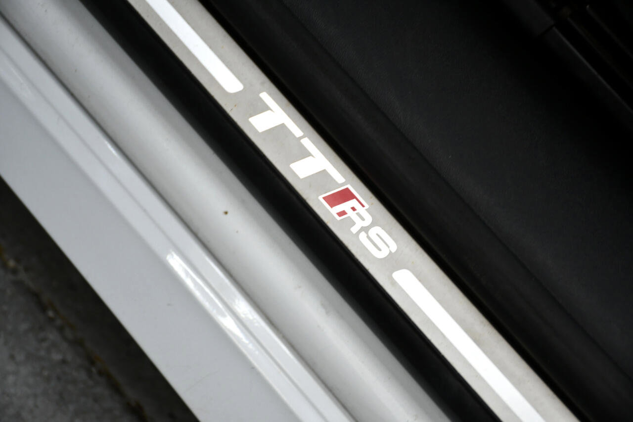 Used 2018 Audi TT RS image 25