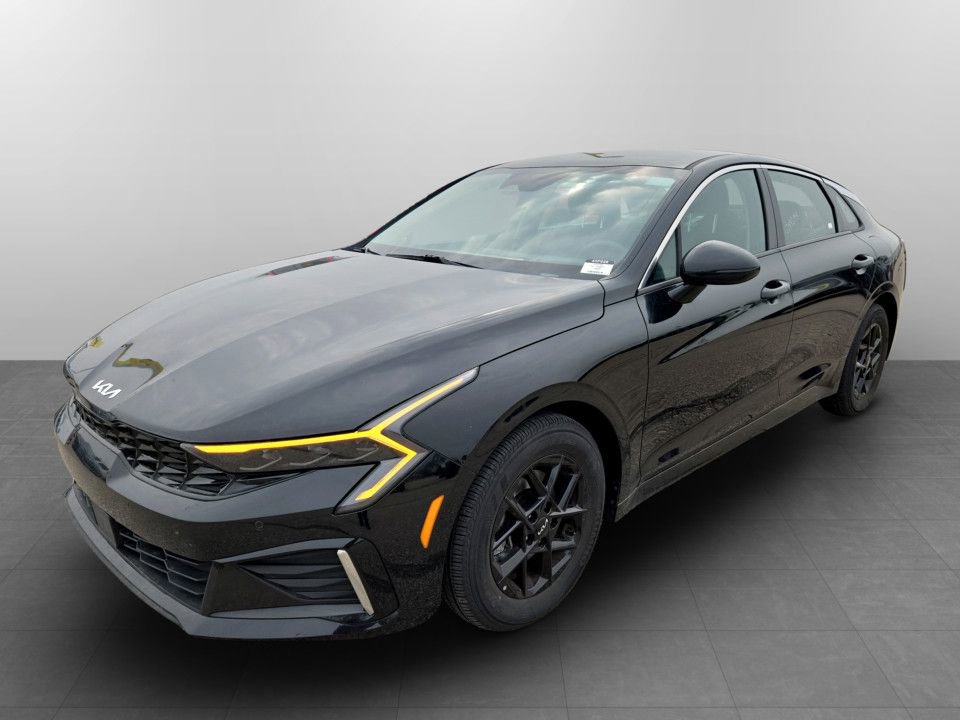 Used 2025 Kia K5 LXS image 11