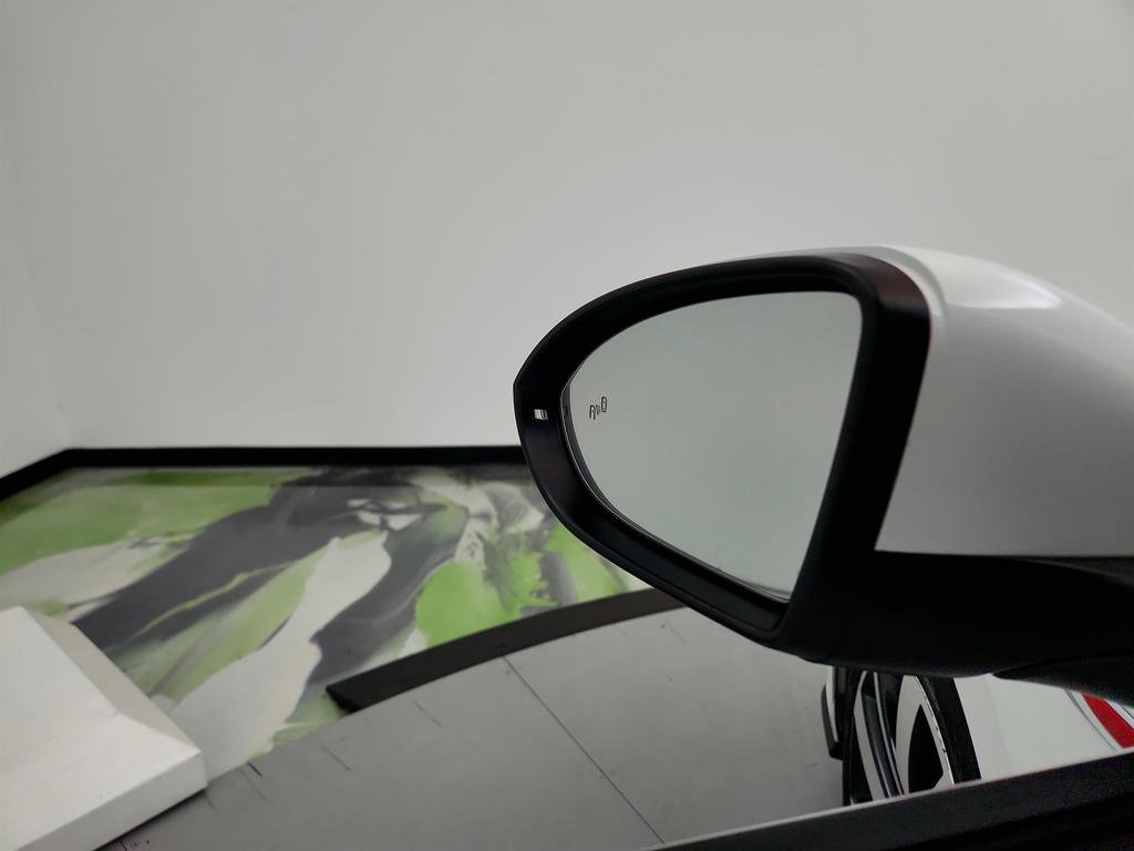 Used 2020 Volkswagen Jetta GLI FWD image 15