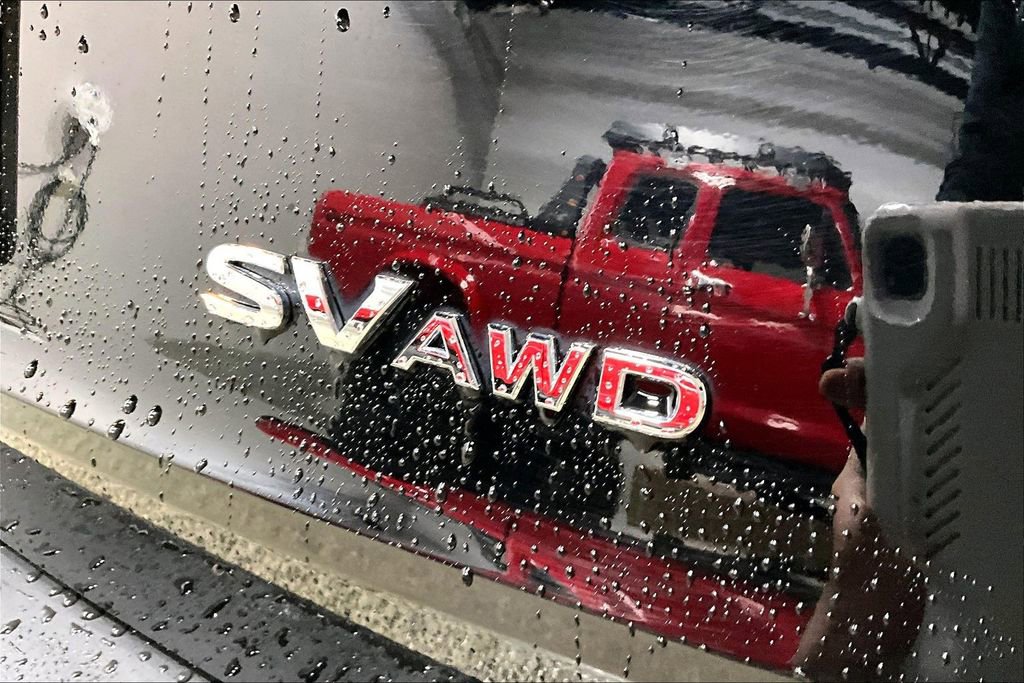 Used 2023 Nissan Rogue SV image 24