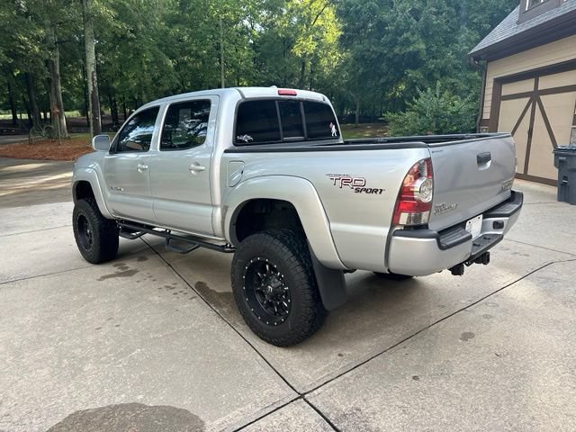 Used 2009 Toyota Tacoma PreRunner w/ TRD Sport Pkg RWD image 4
