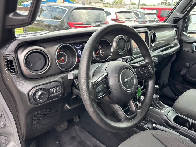 Used 2022 Jeep Wrangler Sport AWD/4WD image 11