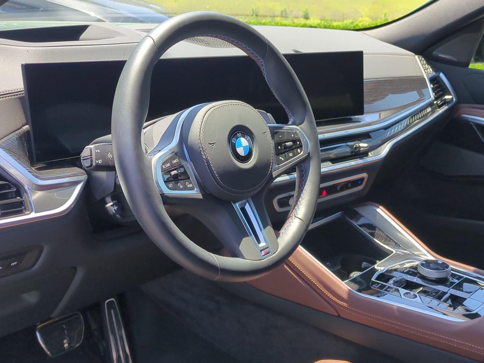 Certified 2026 BMW X6 M60i AWD/4WD image 28