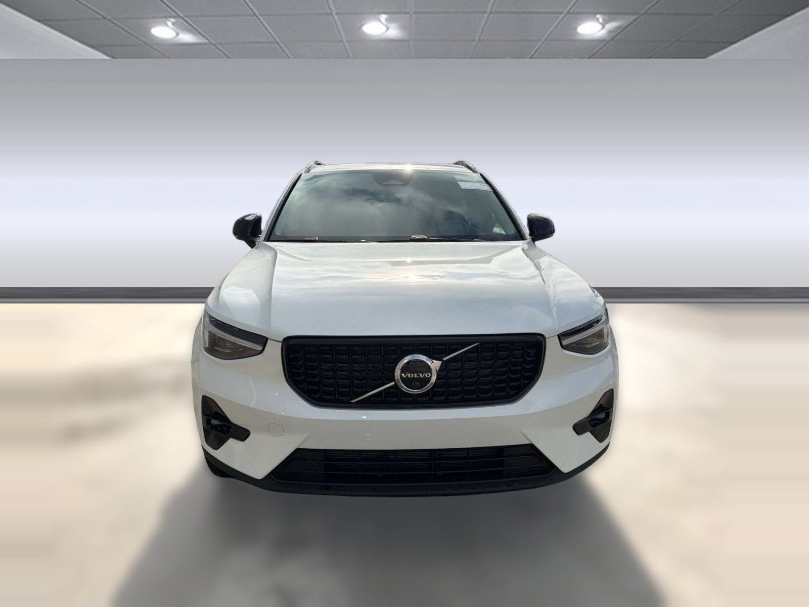 New 2026 Volvo XC40 B5 Plus w/ Climate Package AWD/4WD image 6