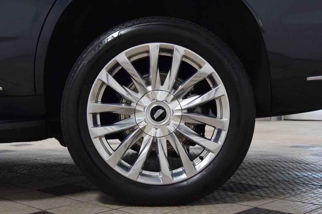 Used 2023 Cadillac Escalade Premium Luxury w/ LPO, Floor Liner Package image 28