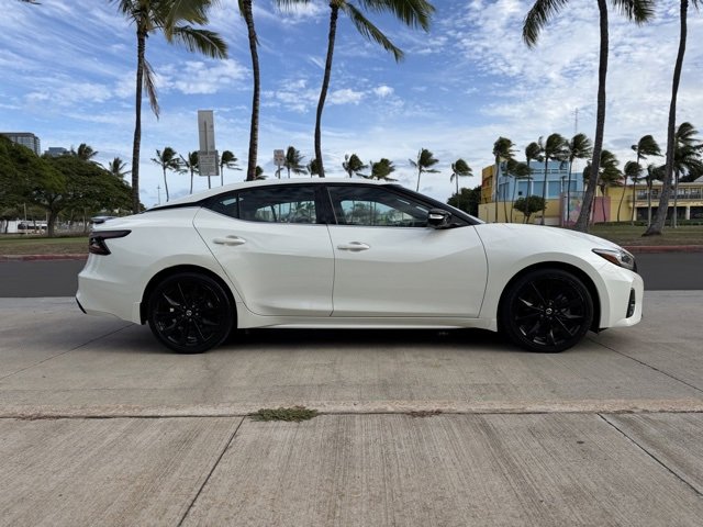 Used 2022 Nissan Maxima SR w/ Sport Mat Group image 4