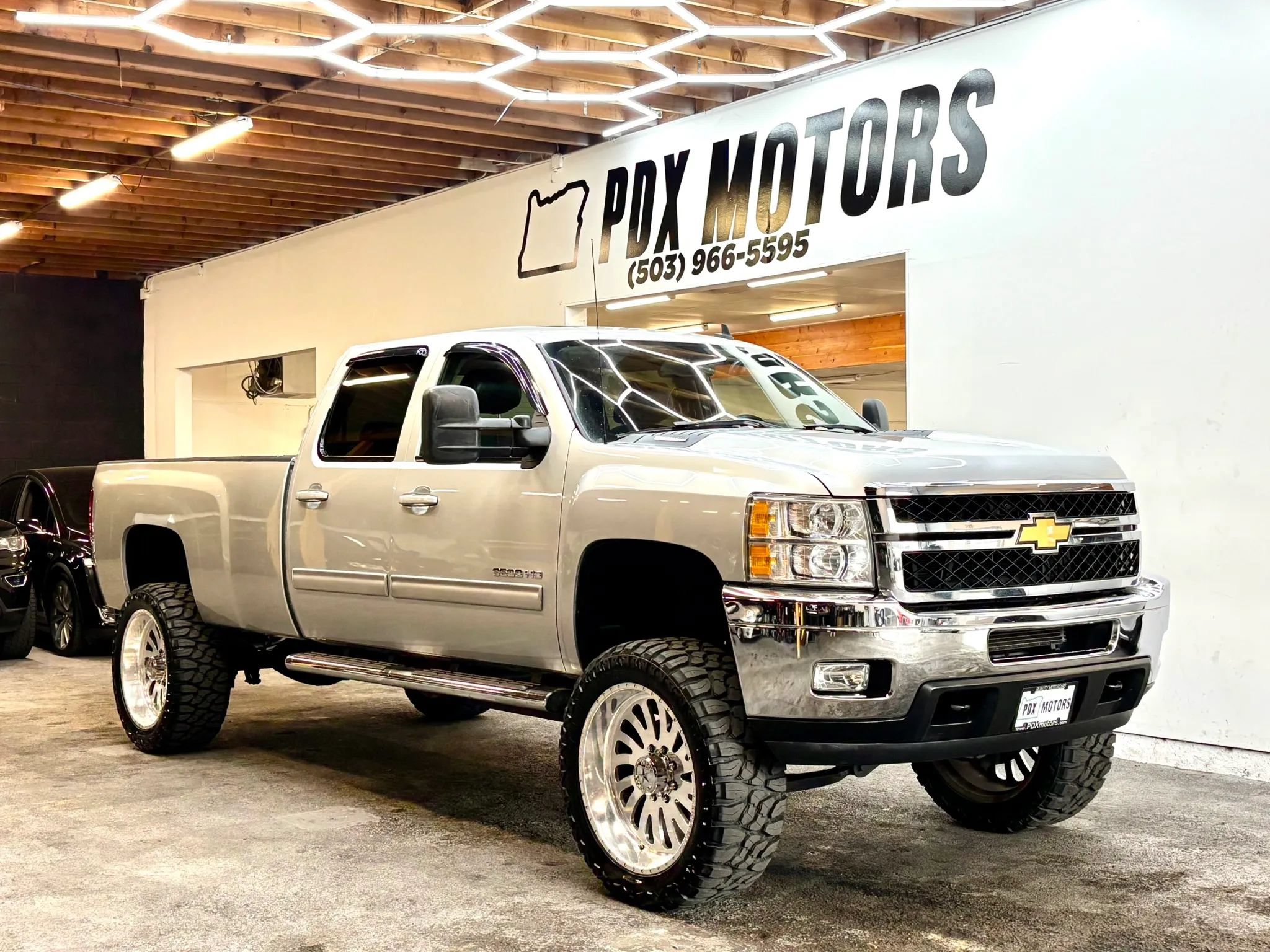 Used 2014 Chevrolet Silverado 3500 LTZ w/ LTZ Plus Package AWD/4WD image 1