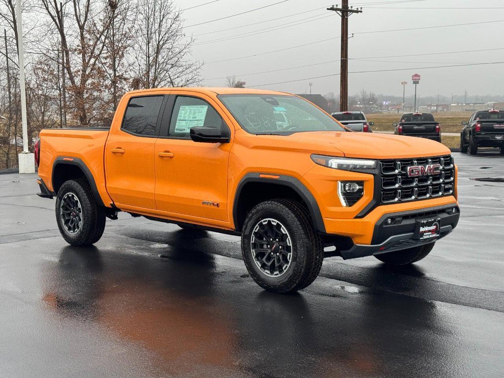 New 2026 GMC Canyon AT4 AWD/4WD image 2