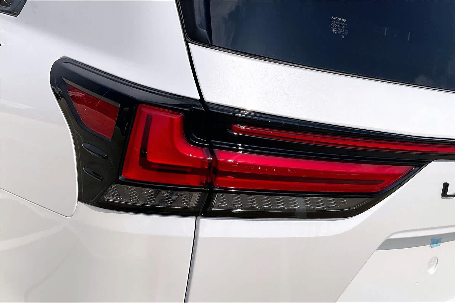 New 2026 Lexus LX 700h Luxury AWD/4WD image 6