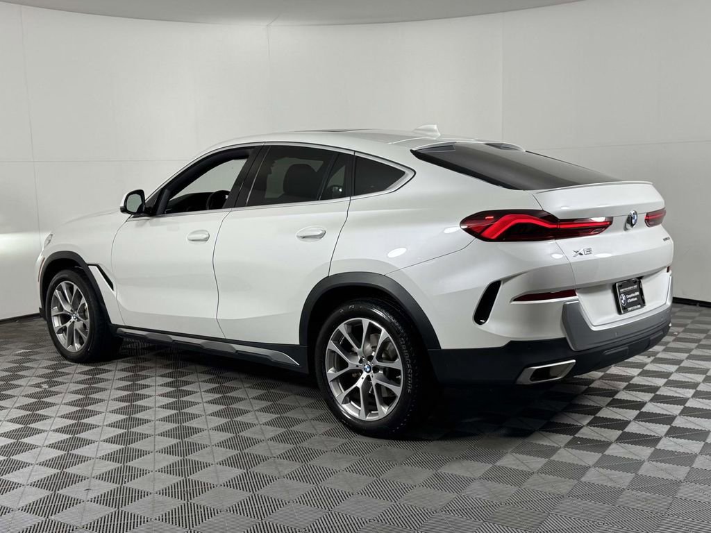 Used 2023 BMW X6 xDrive40i image 8