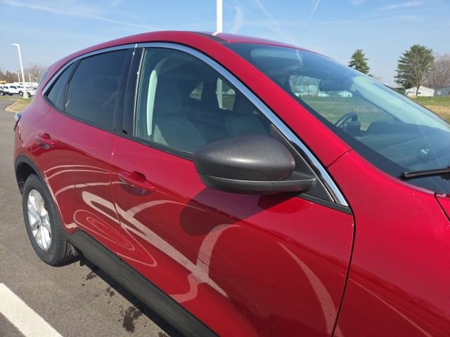 Certified 2022 Ford Escape SE image 5