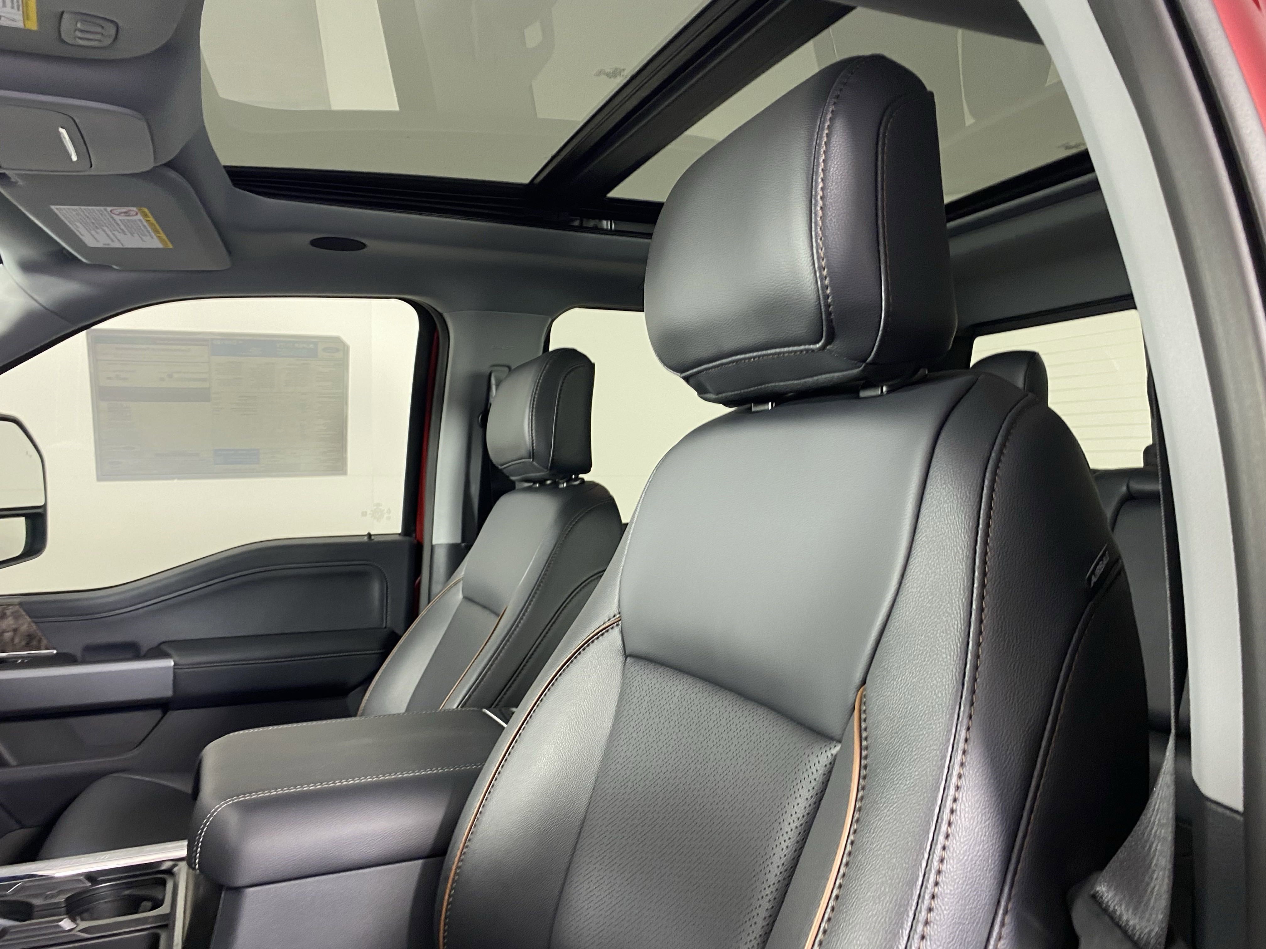 New 2025 Ford F250 Lariat w/ Lariat Ultimate Package image 17