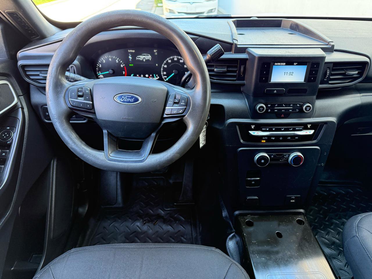 Used 2020 Ford Explorer 4WD Police Interceptor image 2
