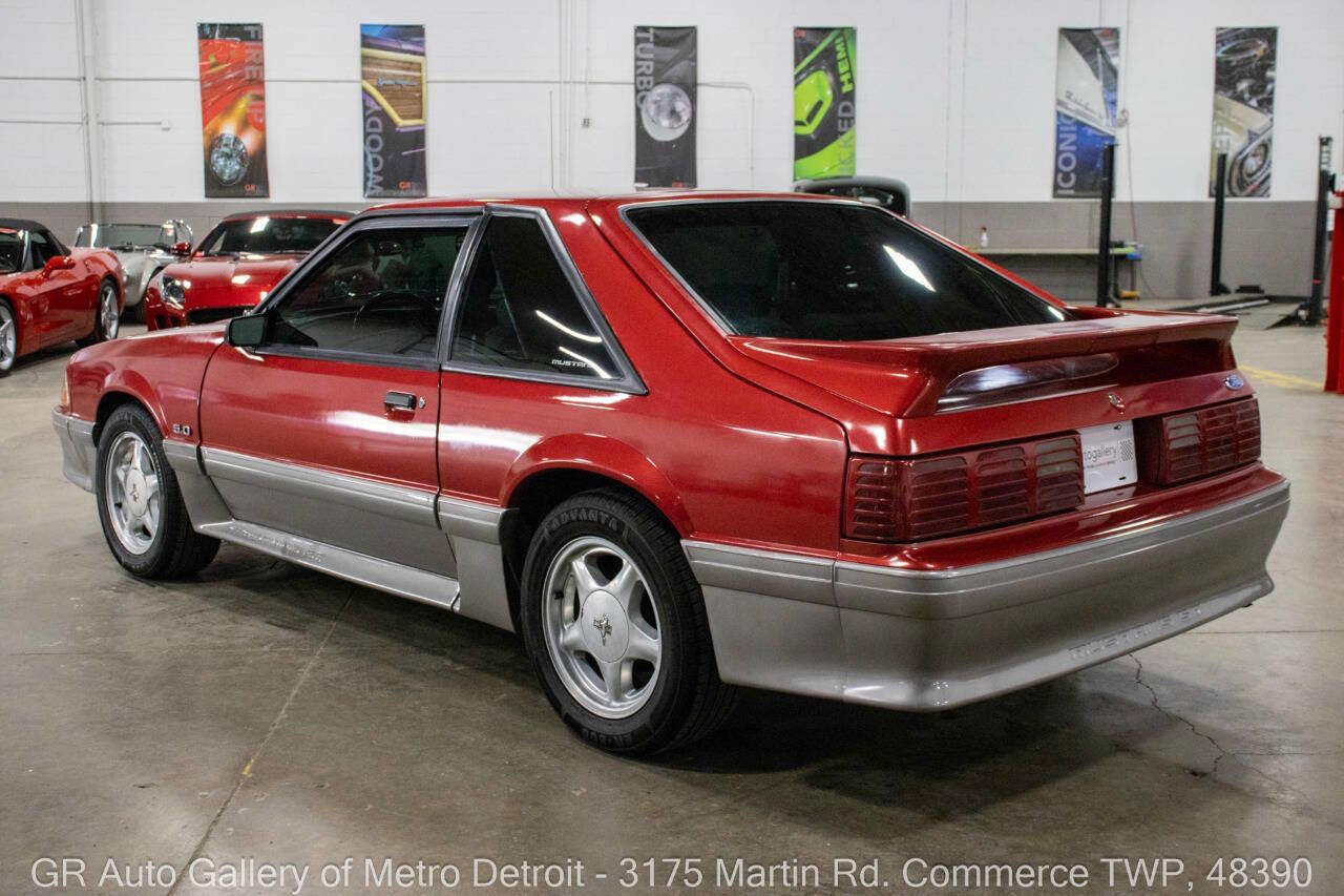 Used 1991 Ford Mustang GT RWD image 4