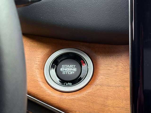 Used 2023 Jeep Grand Cherokee L Summit AWD/4WD image 27