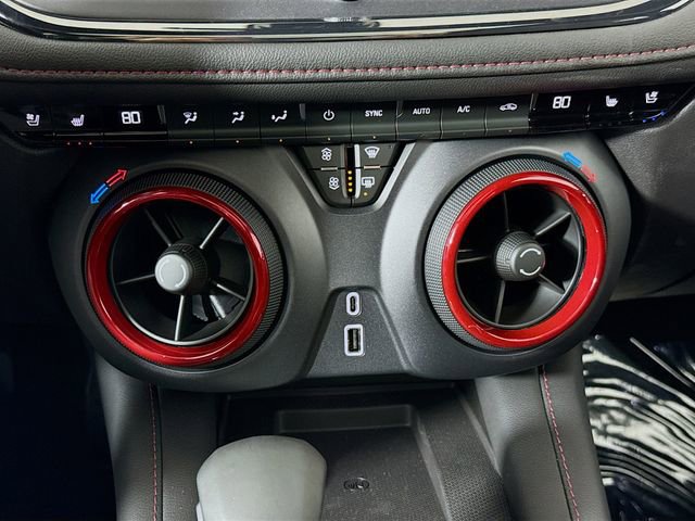 New 2025 Chevrolet Blazer RS w/ Enhanced Convenience Package image 19