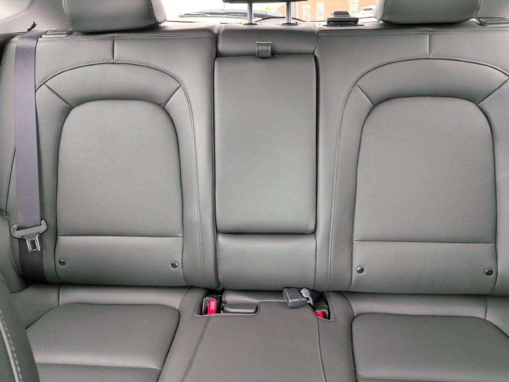 Used 2023 Hyundai Kona Limited AWD/4WD image 8