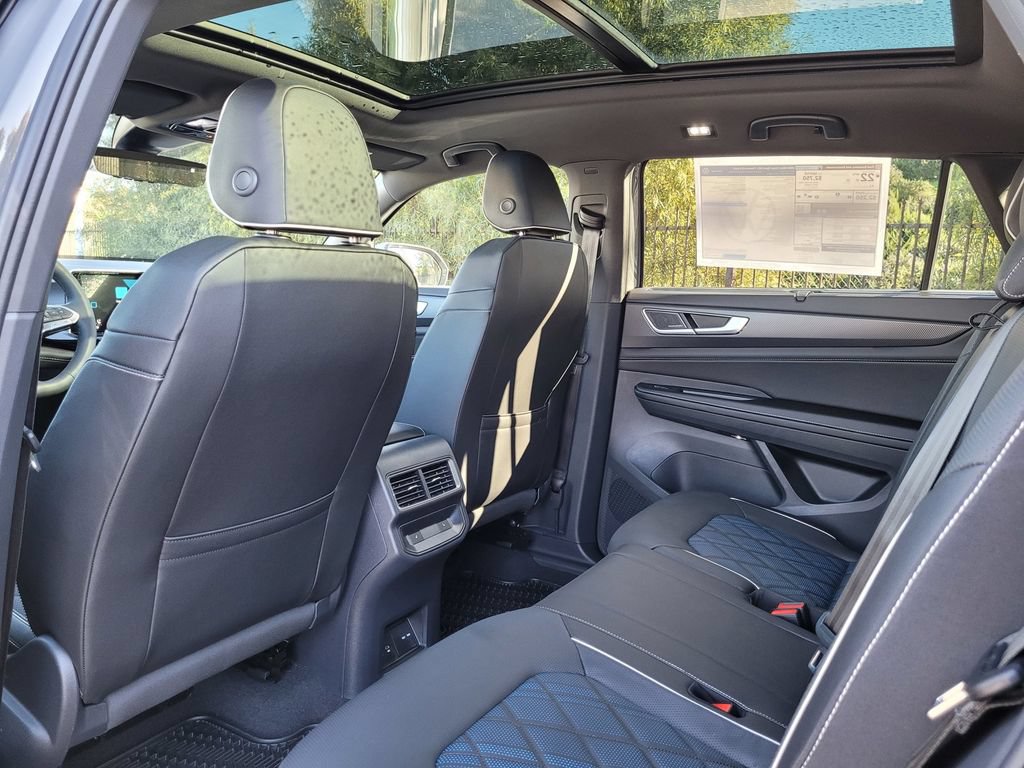 New 2026 Volkswagen Atlas Cross Sport SEL Premium R-Line AWD/4WD image 14