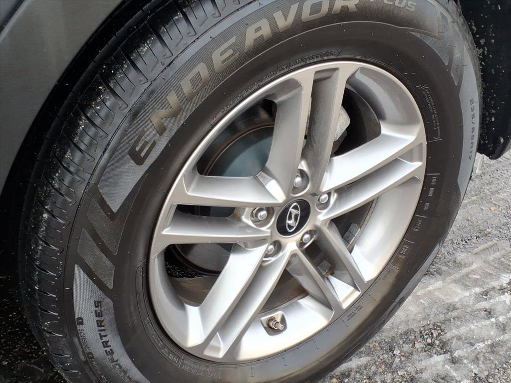 Used 2018 Hyundai Santa Fe Sport image 11