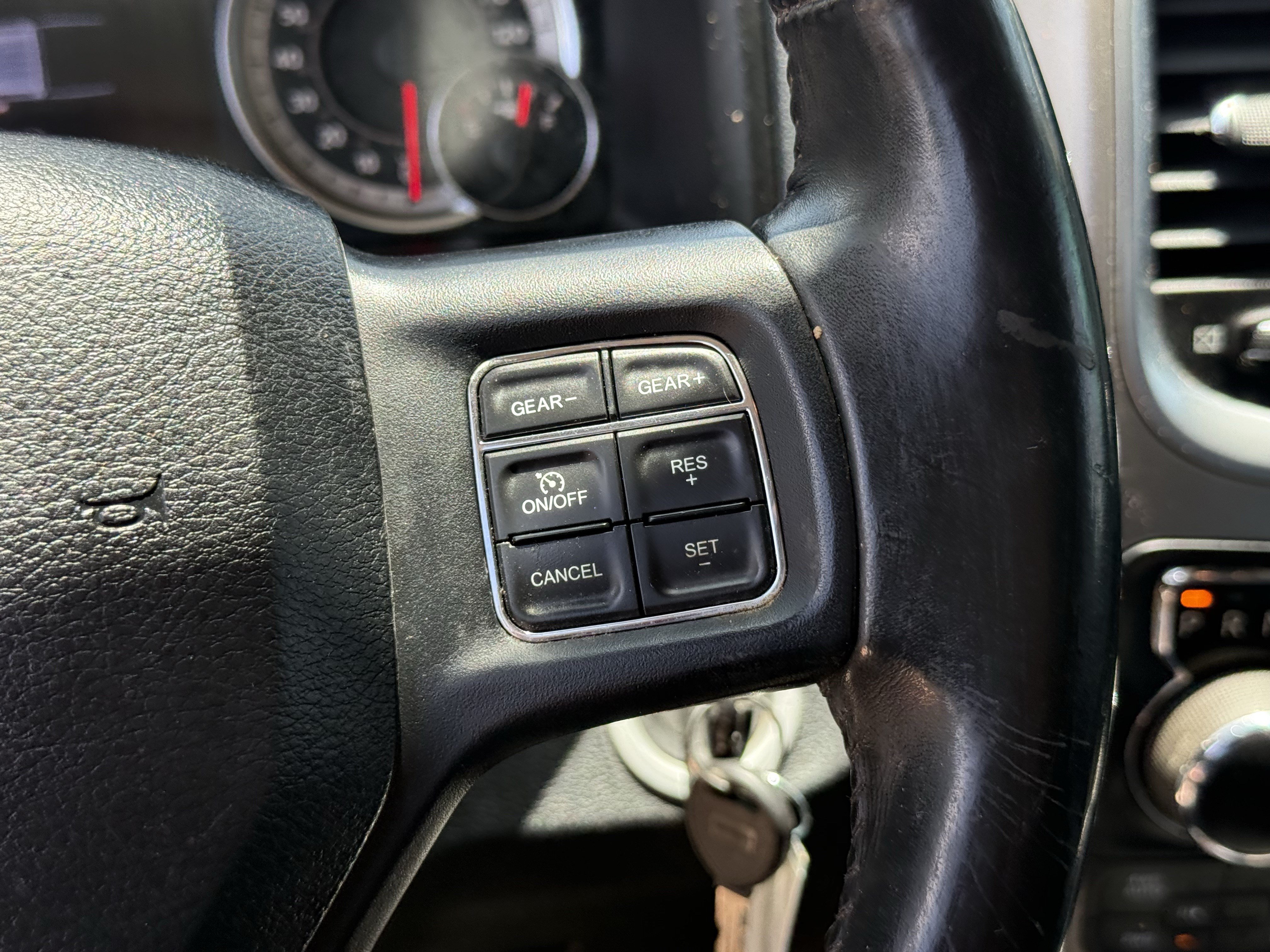 Used 2017 RAM 1500 Lone Star AWD/4WD image 16