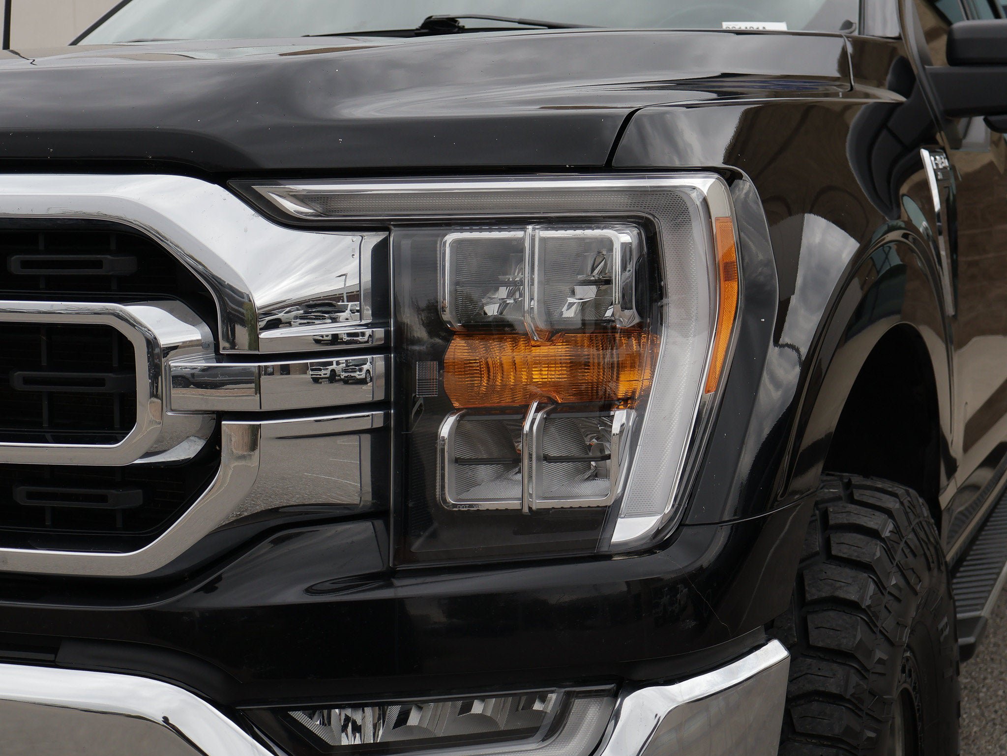 Used 2023 Ford F150 XLT w/ Equipment Group 302A High AWD/4WD image 14