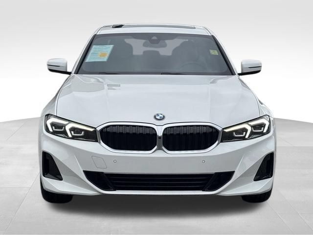 Used 2023 BMW 330i xDrive Sedan w/ Premium Package AWD/4WD image 13