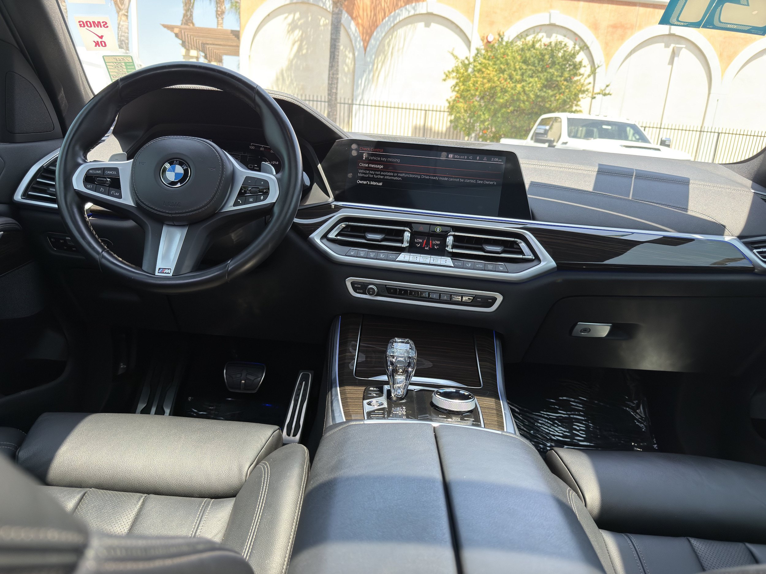 Used 2021 BMW X5 xDrive40i w/ M Sport Package AWD/4WD image 20