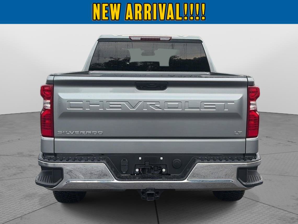 Used 2024 Chevrolet Silverado 1500 LT AWD/4WD image 5